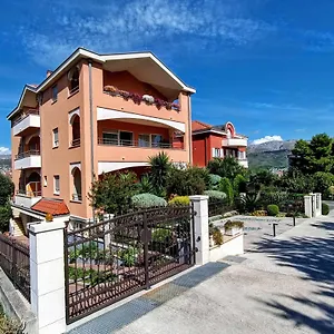 Skejic Apartment